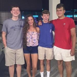 Meet your Posher, Ross